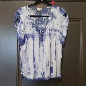 One World Boho Blue Tie Die Top. Sz. M.